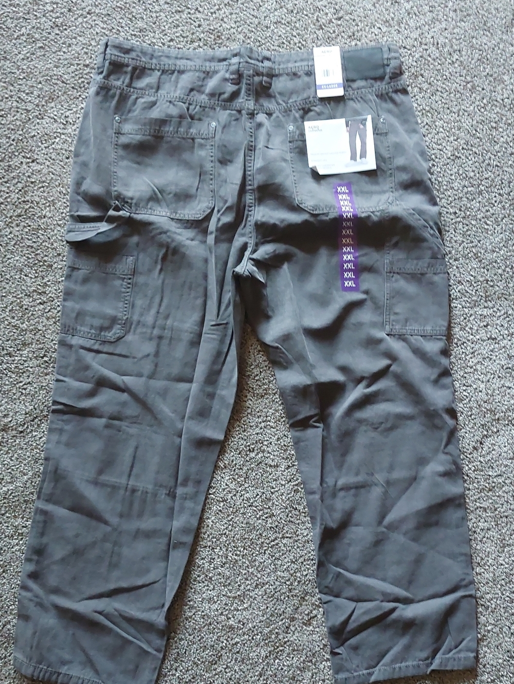 Aeropostale Men's Cargo Pants - Gray